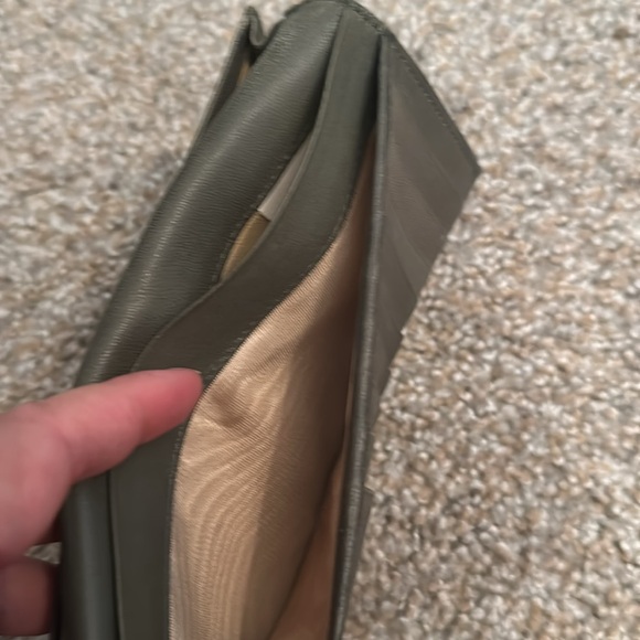 GUC Bottega Veneta Vintage Leather Wallet - Picture 12 of 13